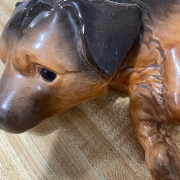 Goebel w Germany dog, figuring brown - Picture 2 of 3